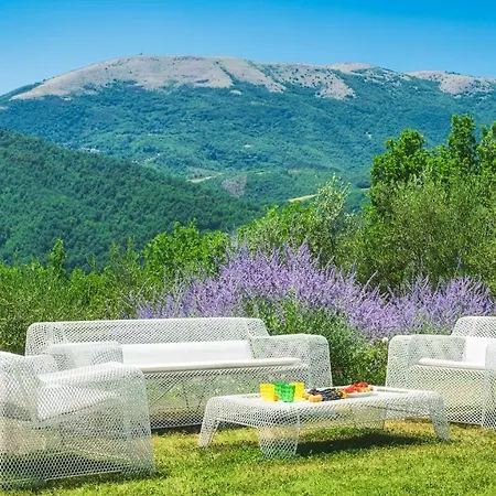 Al Belvedere 6&2, Emma * Civitella Benazzone